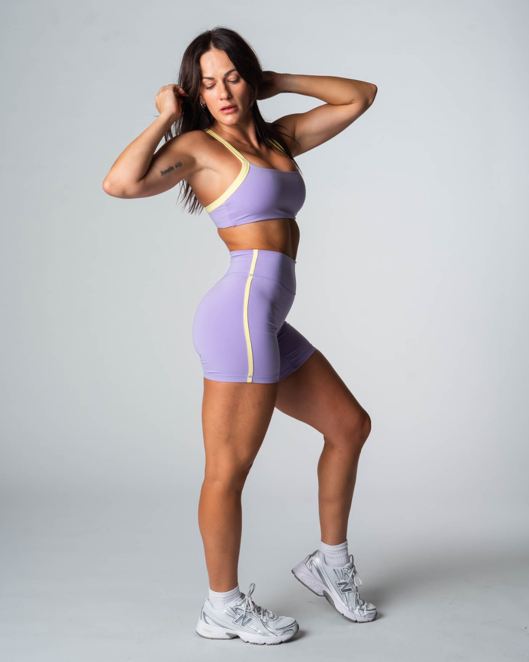Stride Midi Shorts